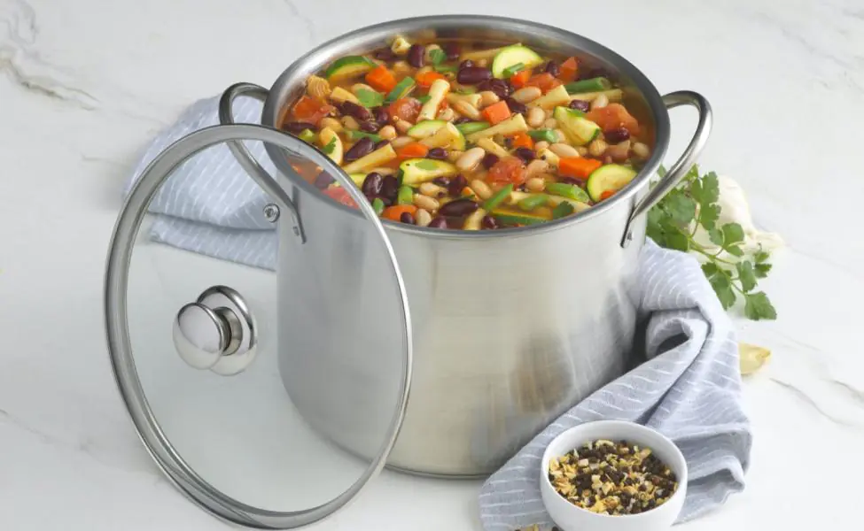 A Big Pot of Soup & Batch-Cooking Recipe Tips - A Market Basket of  Nutrition Services